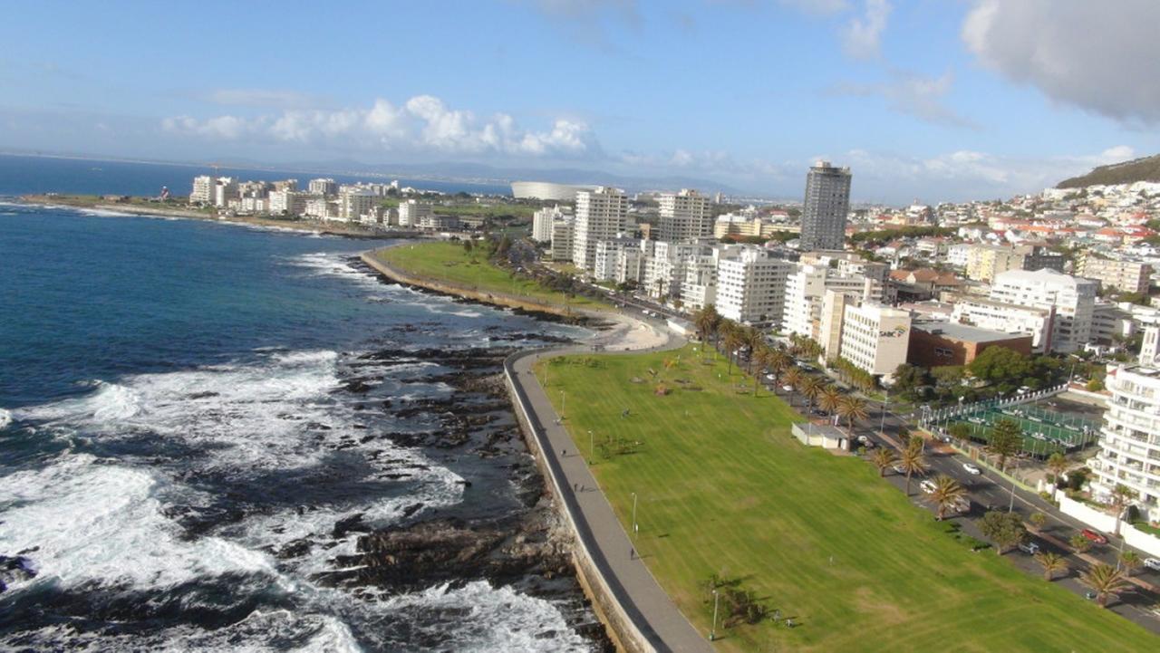 Harbour Terrace 48 By Ctha Appartement Kaapstad Buitenkant foto